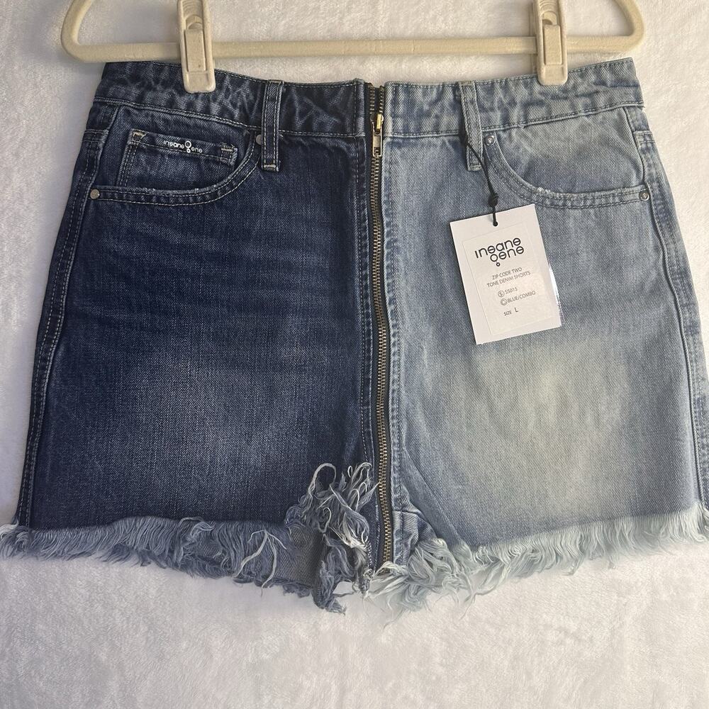 Y2K TWO TONE INSANE GENE DENIM ZIP COMBO SHORTS SIZE LARGE NWT $138 RETAIL